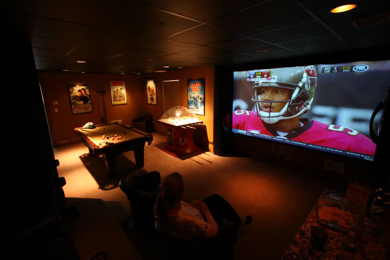 ultimate-gaming-movie-nights-game-lounge-2